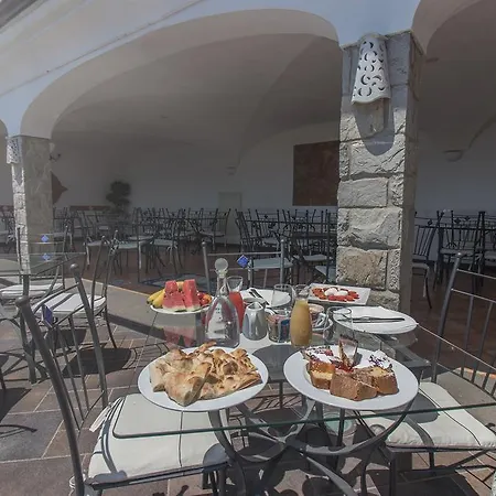 Pinguino Bed & Breakfast Scala